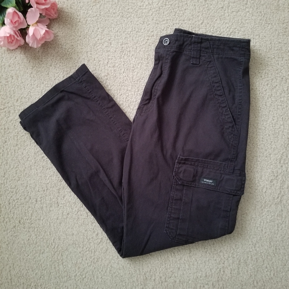 Men's Black Wrangler Cargo Pants